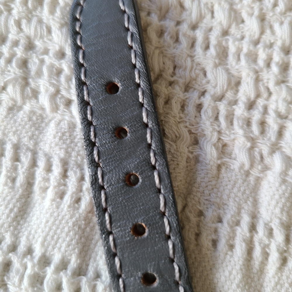 Leather and Gold- Colored accent Belt Bracelet - Picture 9 of 16